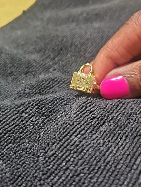 Marc Jacobs Gold Tote Bag Ring